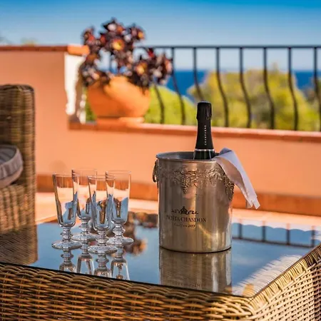 Tatil Evi Charming With Sea View *