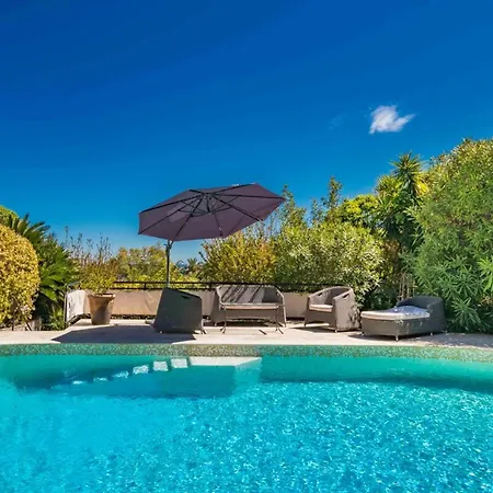 Charming With Sea View Hébergement de vacances *