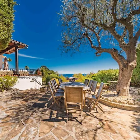 Charming With Sea View Vallauris